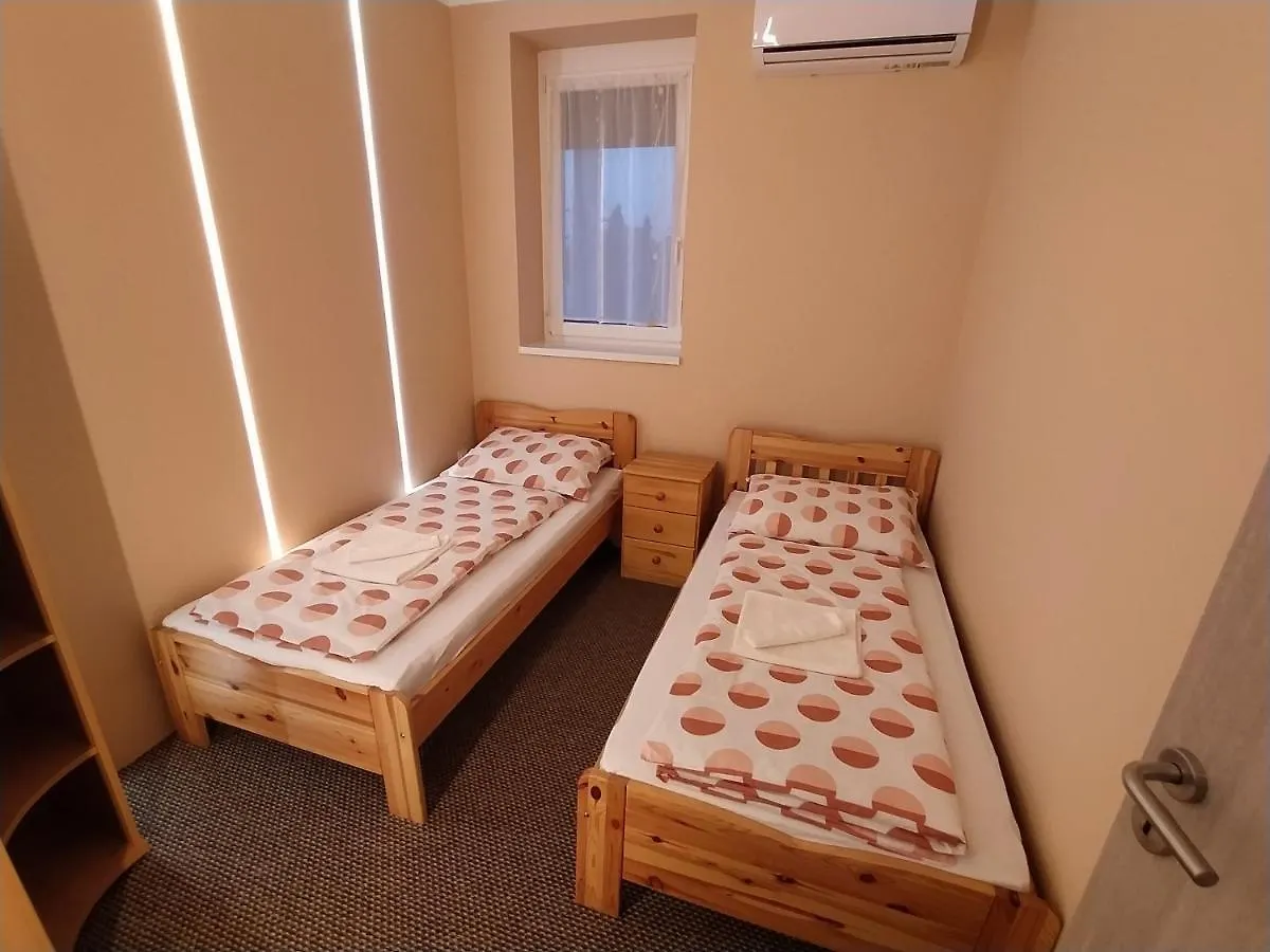 Emmabella Apartmanok Eger