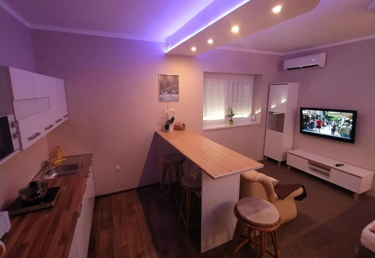 Emmabella Apartmanok Eger Apartment