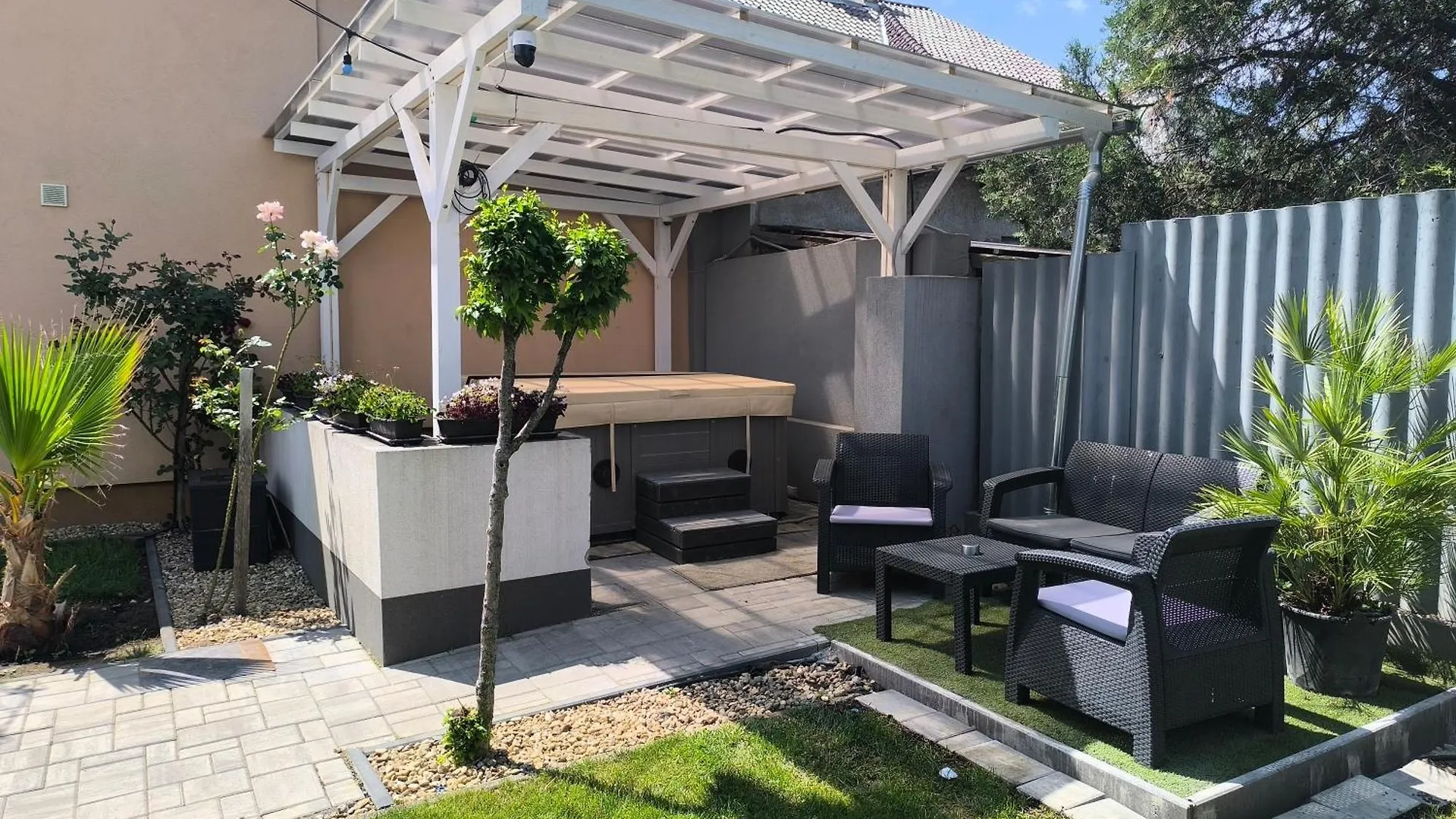 Emmabella Apartmanok Eger Apartamento
